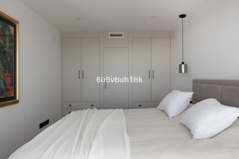 Foto 5b8e8123-16d4-4b3c-8486-a96669e13761. Apartament amb piscina a Nueva Andalucía centro Marbella