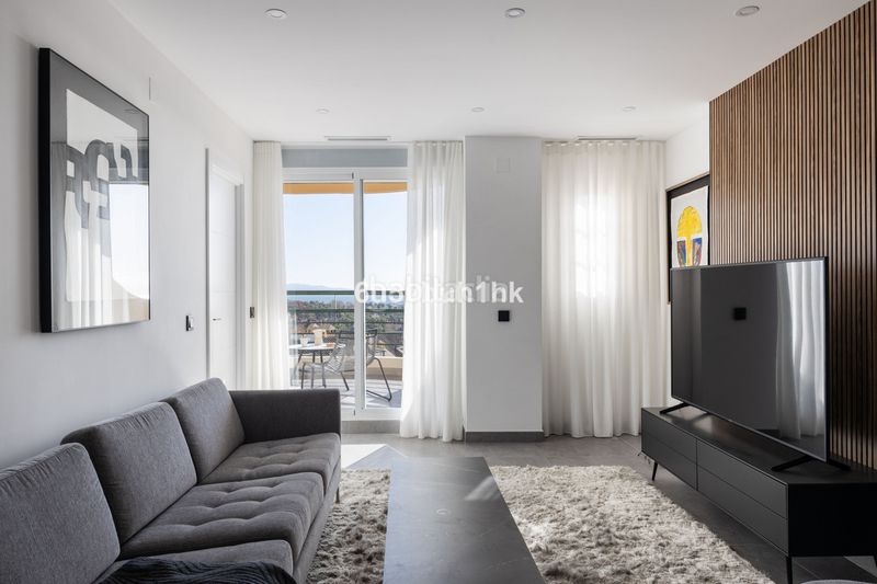 Foto ed4f94b7-6a59-4647-8250-027e4a01b9d8. Apartament amb piscina a Nueva Andalucía centro Marbella