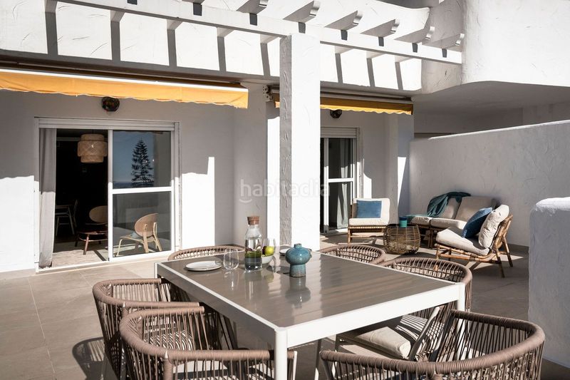 Foto a23e93c7-0f06-4cda-b8b3-ad1f781d865f. Apartament amb piscina a Nueva Andalucía centro Marbella