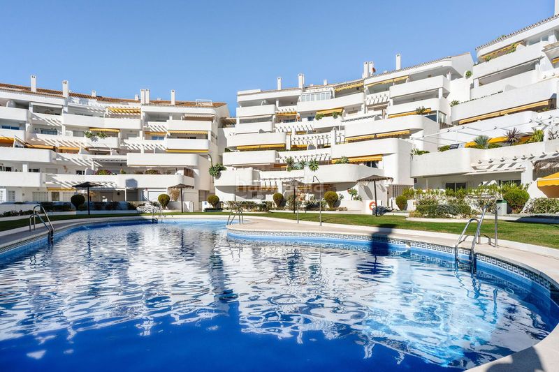 Foto e6c9b09b-1968-4683-bc3b-72f80afebc4f. Apartament amb piscina a Nueva Andalucía centro Marbella