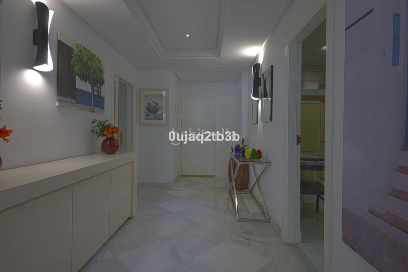 Foto 331cc306-be69-4445-9283-3af789c29cc8. Apartament amb piscina a La Carolina - Guadalpín Marbella