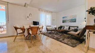 Àtic  N/a. Ático dúplex de ensueño en aloha royal: lujo y vistas espectacul