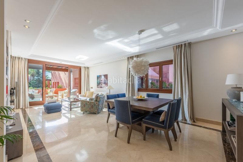 Foto ee56a798-1884-490f-928f-1279578e1c27. Attico con piscina in Guadalmansa Estepona