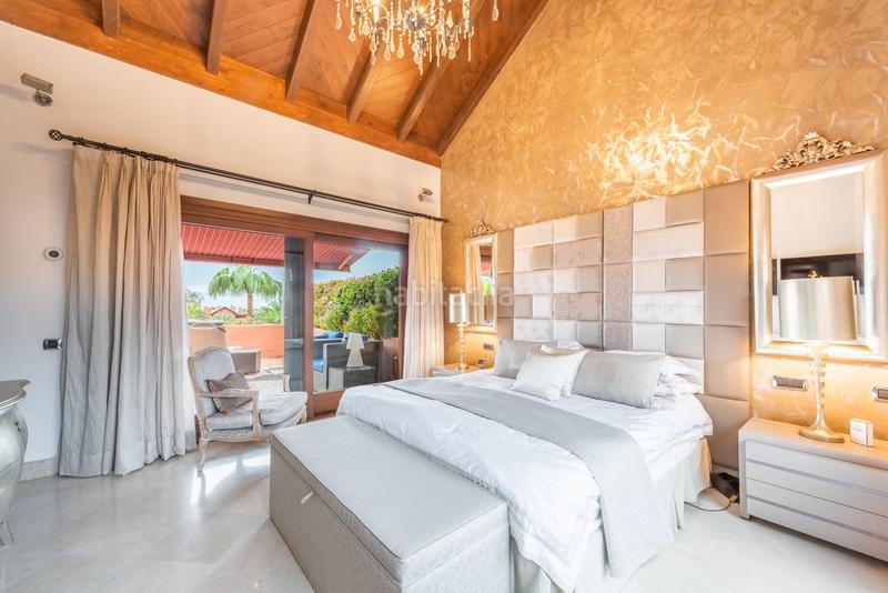 Foto 9a0ab1c2-9ed5-45a4-9d2e-415add9a4e7d. Attico con piscina in Guadalmansa Estepona