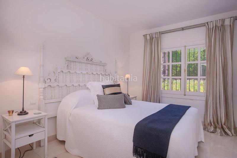 Foto 3b8af270-1ab3-4b04-b0d3-e3d20a922674. Chalet mit pool in Paraiso - Barronal Estepona