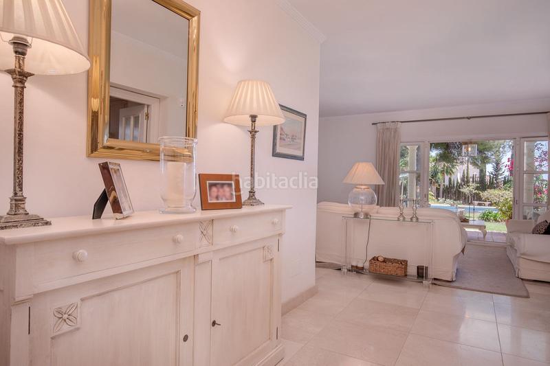 Foto 4368d55d-1e5d-4996-a2ee-22209db2dfb4. Chalet mit pool in Paraiso - Barronal Estepona