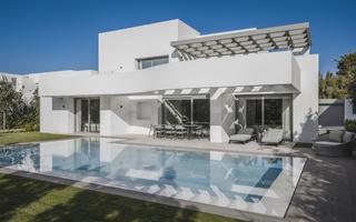 Chalet  Avenida de la gardenia. King's hills: villas exclusivas con diseño vanguardista y estilo