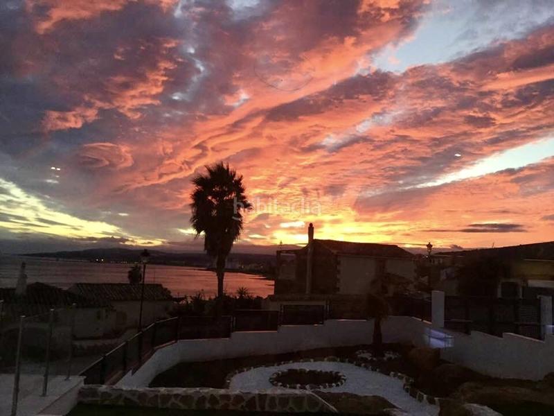 Foto 503ac603-3b9d-42f8-bf96-8606fc61b69f. Chalet más que una casa: una obra maestra inigualable en marbella en Manilva