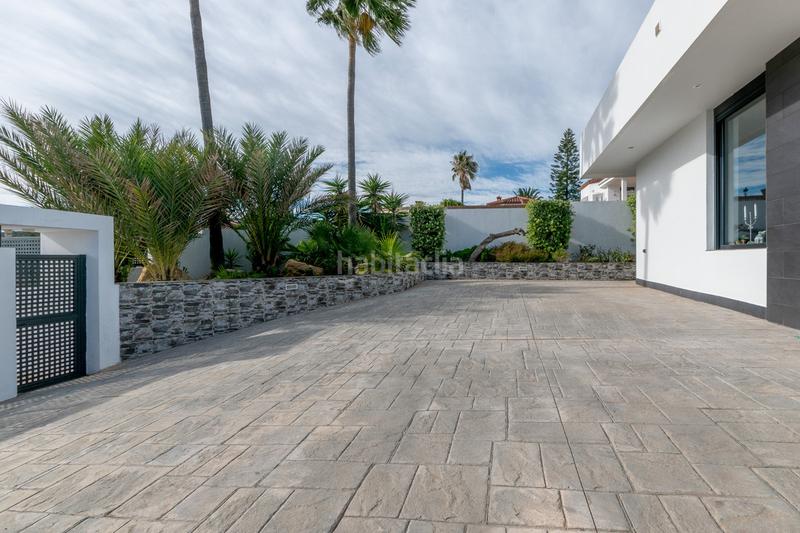 Foto 5e511049-af46-4b6e-8e8e-6ce7b2baa3e1. Chalet más que una casa: una obra maestra inigualable en marbella en Manilva