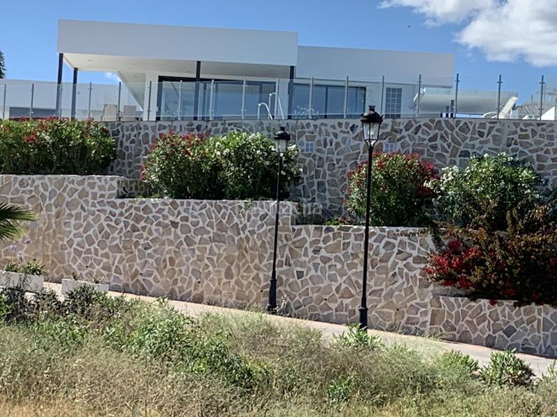 Foto 66e45617-b192-44a0-a5cd-bae59a59c200. Chalet más que una casa: una obra maestra inigualable en marbella en Manilva