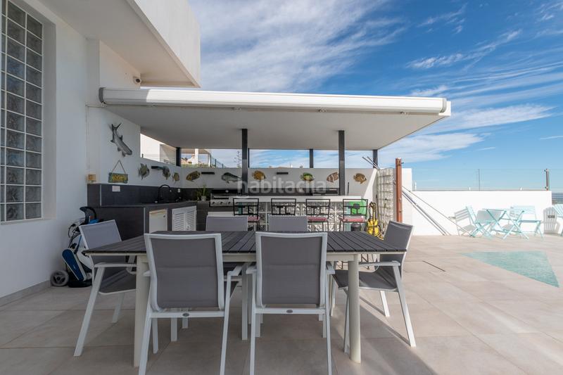 Foto ba0100aa-505c-487a-b44d-318194ba34cb. Chalet más que una casa: una obra maestra inigualable en marbella en Manilva