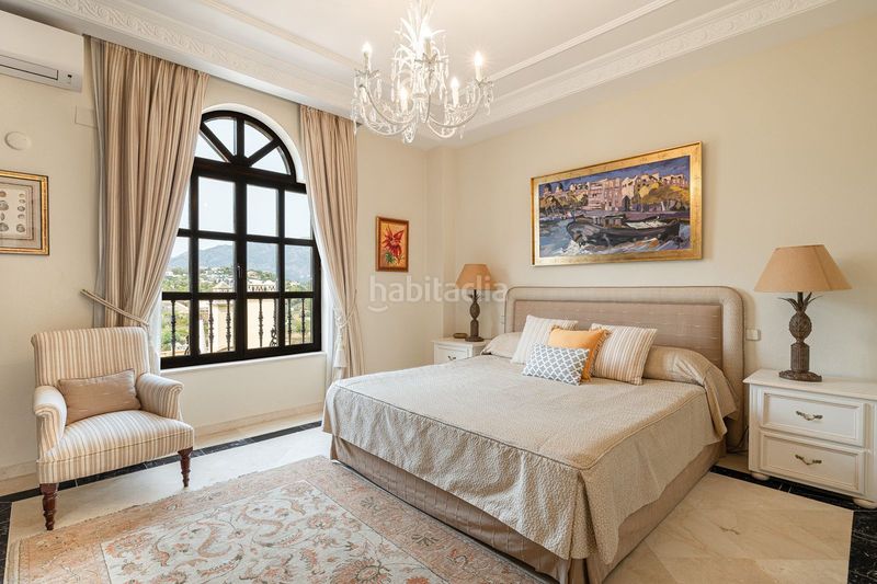Foto c3585de3-38a3-4ab7-ab8e-58229020f6e9. Chalet un oasis de lujo andaluz: mansión excepcional en el horcajo el capitán en Benahavís