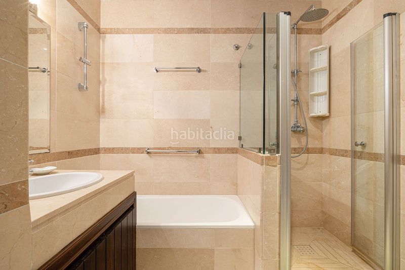 Foto ca9996a6-0da4-4166-8596-b1d7a4e85776. Chalet un oasis de lujo andaluz: mansión excepcional en el horcajo el capitán en Benahavís