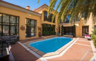 Xalet a Cabopino - Artola. Un oasis de lujo y exclusividad en bahía de banús