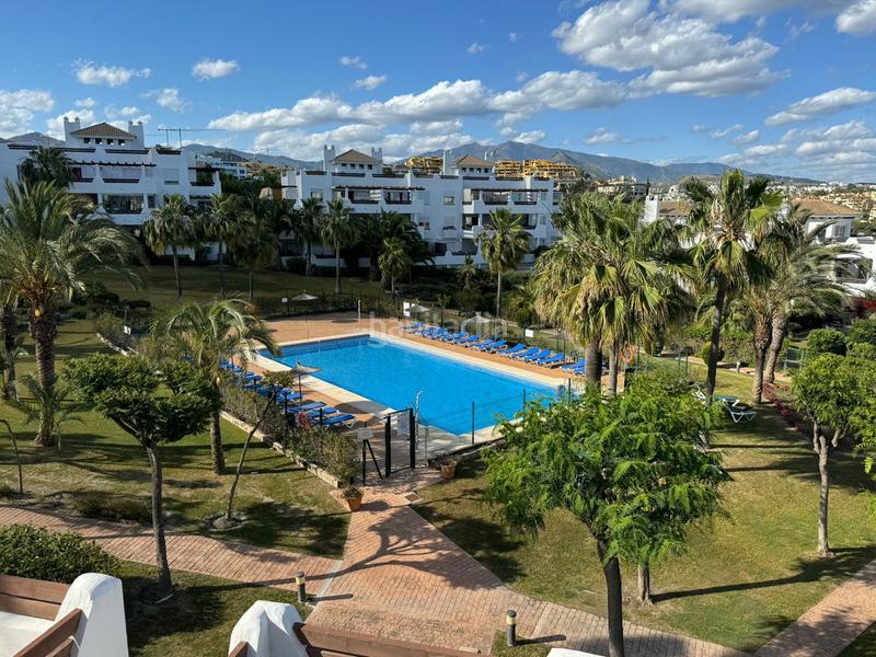 Foto 166b4d5b-e15f-47d1-b673-bd57f777615b. Lloguer apartament amb piscina a La Concha - Resina Golf Estepona