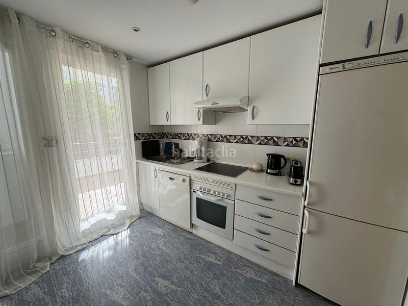 Foto 332ffe58-0ef7-49e6-b273-45d5e72dbb95. Lloguer apartament amb piscina a La Concha - Resina Golf Estepona