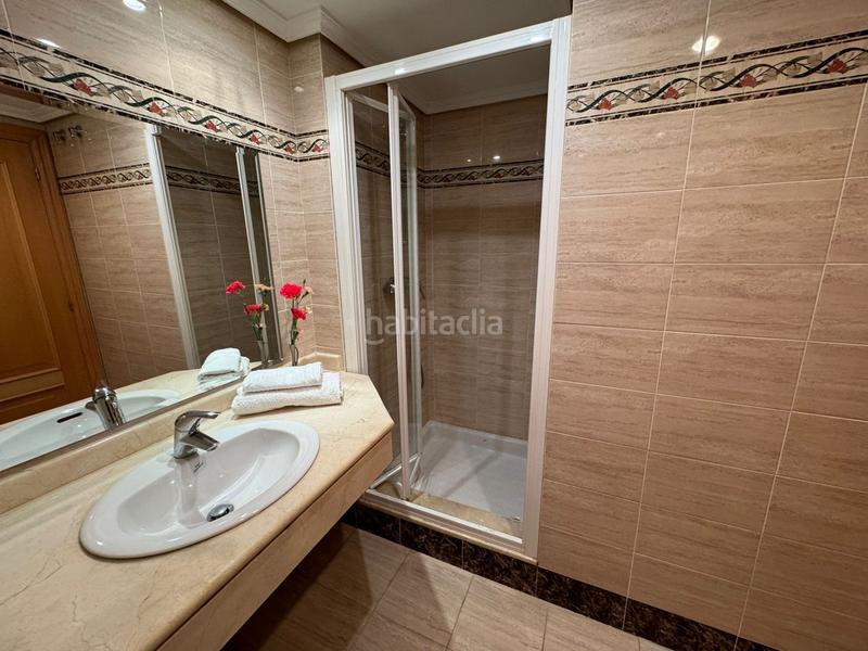 Foto 5a12f50c-c5cc-40a1-a78e-e17bb56dc767. Lloguer apartament amb piscina a La Concha - Resina Golf Estepona