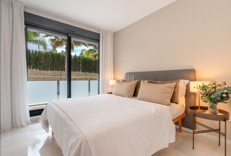 Foto a6e868e4-6f57-429c-ae05-70e6d146e96d. Lloguer apartament amb aparcament piscina a lomas de Marbella club Marbella