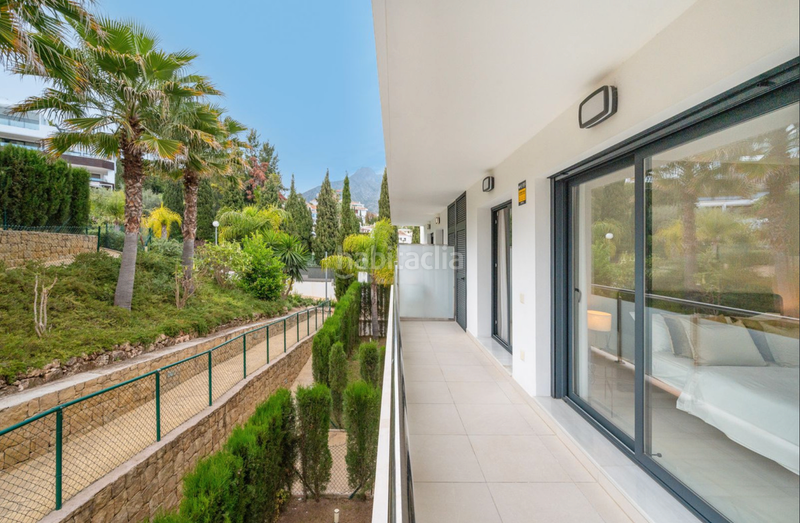 Foto 12ebd64d-9c29-4096-9700-a80a115b5f78. Location appartement avec parking piscine dans lomas de Marbella club Marbella