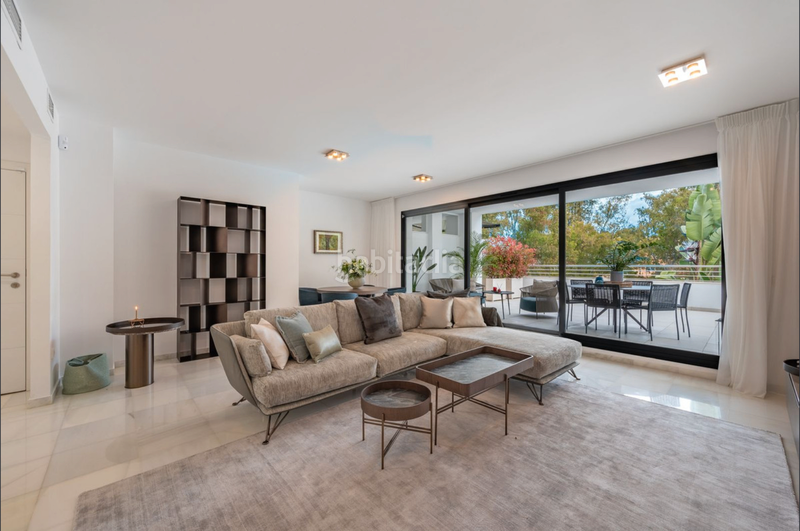 Foto 1db11315-afa7-45ff-b998-bb7033405510. Location appartement avec parking piscine dans lomas de Marbella club Marbella