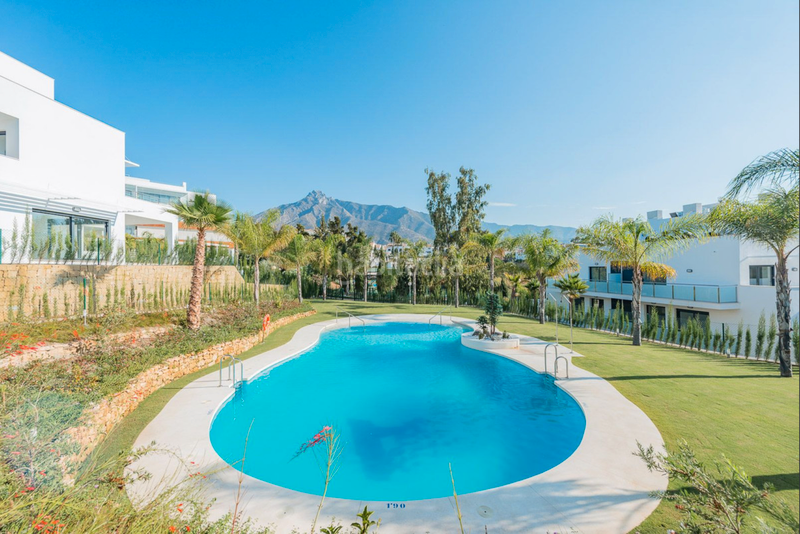 Foto 3deaca71-3248-4ab0-8763-7f7a562fe409. Miete appartement mit parking pool in lomas de Marbella club Marbella
