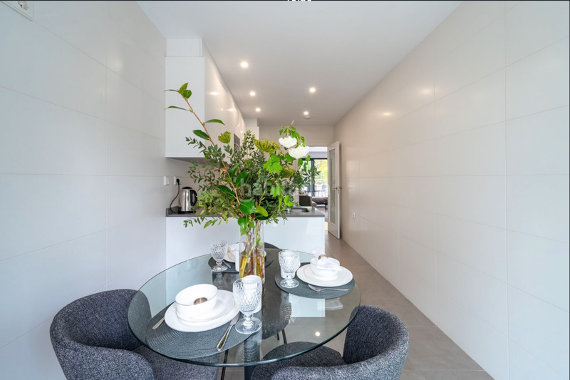 Foto cae62bfa-1fbf-4b43-bc74-082c286fe12a. Miete appartement mit parking pool in lomas de Marbella club Marbella