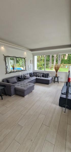 Foto 076a003d-5e0b-48e8-8aa3-760b1be2d8d1. Lloguer apartament amb piscina a Puerto Banús Marbella