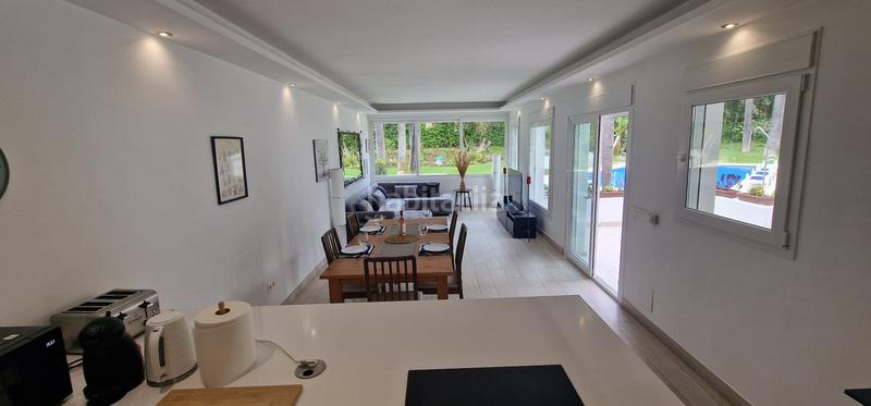 Foto 22362a34-2251-46a4-8f93-136280e8ad7e. Rent apartment with pool in Puerto Banús Marbella