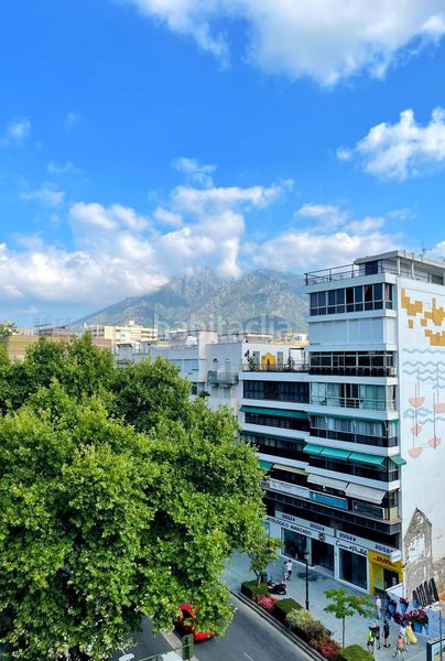 Foto 7af2360a-d2d8-4a15-a98c-1d2cee3ae899. Apartament amb piscina a Casco Antiguo Marbella