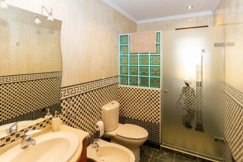 Foto 7a77f98b-fcf0-4c23-bd94-694b2d40fc0e. Chalet con piscina in Mijas pueblo Mijas