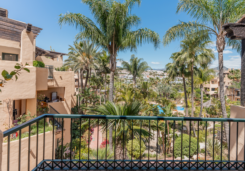 Foto 0459d7ff-6657-4872-954b-c548c6a7ce27. Location appartement avec parking dans Nueva Atalaya Estepona