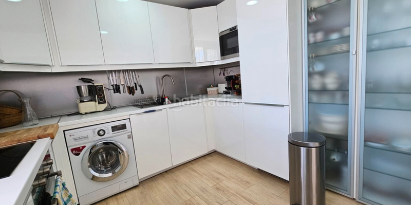 Foto 9d6b9405-033e-4dbe-a969-0624945a0a82. Piccolo appartamento con parcheggio in Guadalmina Alta Marbella