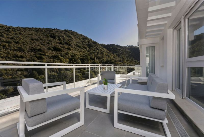 Foto c274e774-60a4-4486-9537-126a5647c306. Apartament amb piscina a Benahavís pueblo Benahavís