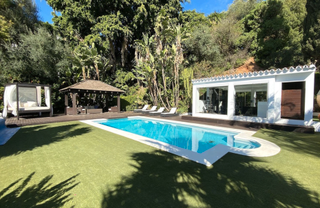 Xalet a El Rosario - Ricmar. Increible villa en venta en el rosario, marbella