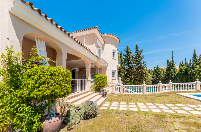 Foto 00c205b7-3f5d-4231-9ad4-f8593b6c1150. Xalet a calle los hibiscus 10 a la cala Mijas Mijas