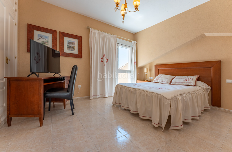 Foto 36e178b0-fc86-4f56-a413-621d6066426f. Xalet a calle los hibiscus 10 a la cala Mijas Mijas