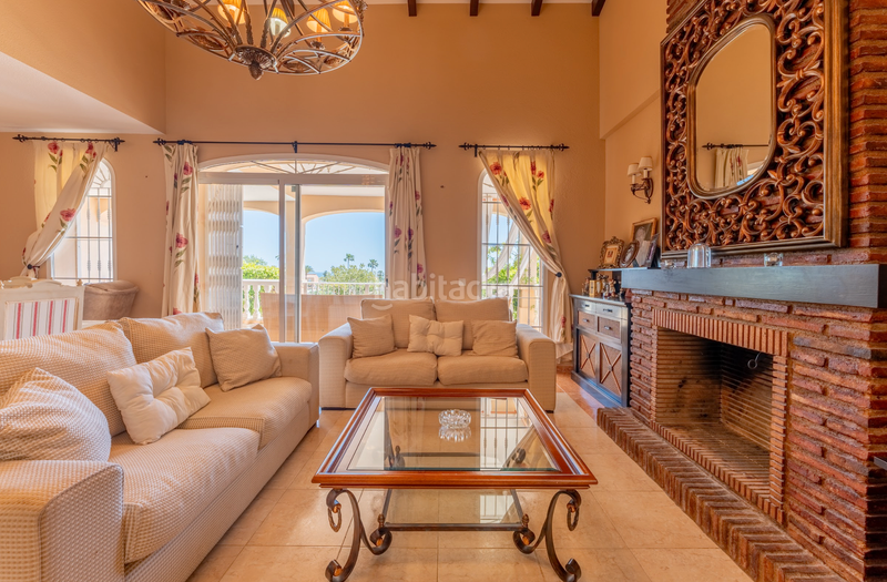 Foto d94c20aa-2743-4317-b7b7-7701946f5371. Xalet a calle los hibiscus 10 a la cala Mijas Mijas