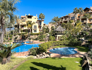 Location Appartement à Calle del priorato 1. Precioso apartamento en alquiler en el campanario, atalaya, este