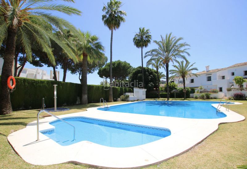 Foto d6ad373e-eb82-4048-aca2-1d83e1e80bfa. Casa adossada amb xemeneia piscina a Las Brisas Marbella