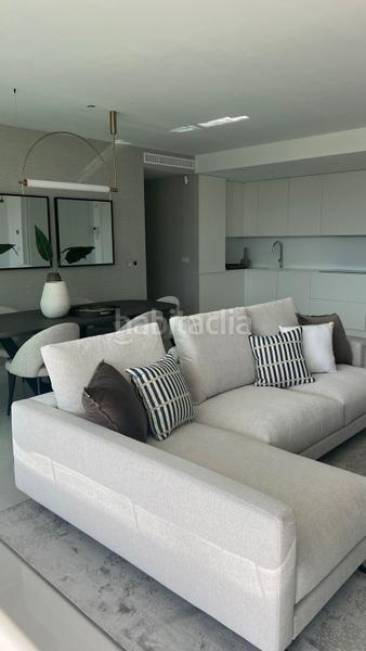 Foto c102509f-2c32-4535-82c2-e26c01ab891d. Miete appartement in calle laelia 4 in Nueva Atalaya Estepona
