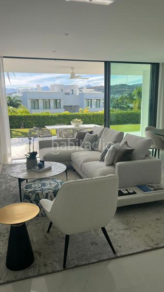 Foto c737ee9f-d010-475e-9862-ecea37407670. Miete appartement in calle laelia 4 in Nueva Atalaya Estepona