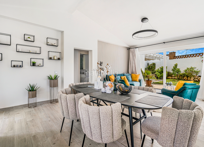 Foto 9d9f7a61-765b-49ed-a55b-fee154446a63. Xalet amb calefacció aparcament piscina a El Rosario - Ricmar Marbella