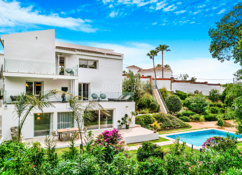 Foto e85b4c2c-f494-442b-b7e3-7f73cc227df7. Xalet amb calefacció aparcament piscina a El Rosario - Ricmar Marbella