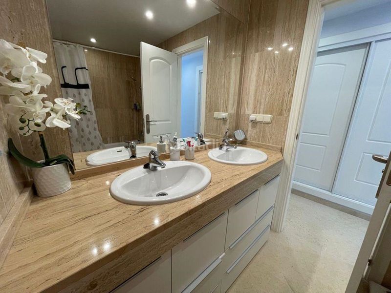 Foto 9aff33be-f2b7-4ad9-9337-215420d57696. Apartament a calle menta 3 a Elviria Marbella