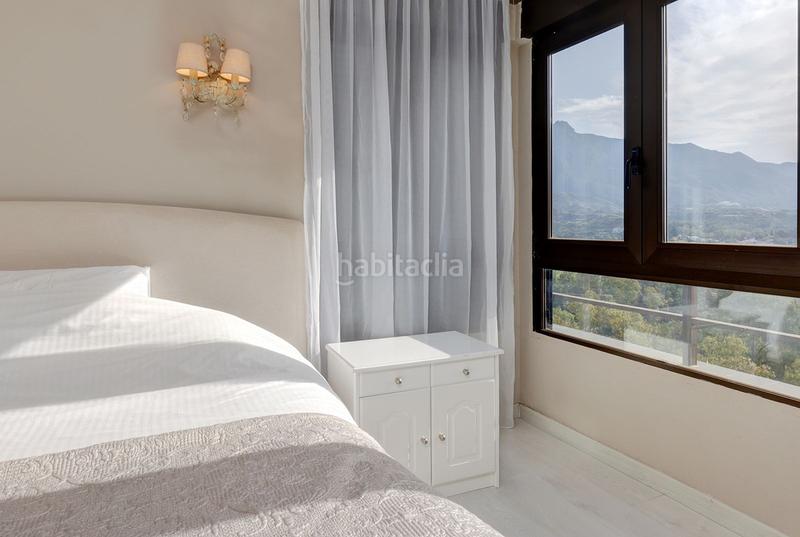 Foto d2ecb1a7-45ae-4b30-9f17-ba87fe8d8269. Apartamento en calle auriga 6 apartamento en planta alta en aloha en Marbella