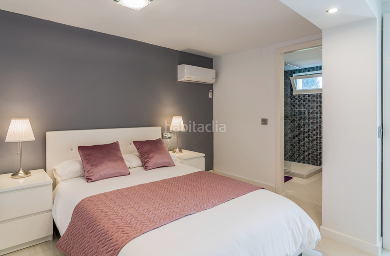 Foto 1a77553f-7f51-48b0-af7b-83dc14aa4688. Xalet amb aparcament piscina a Elviria Marbella