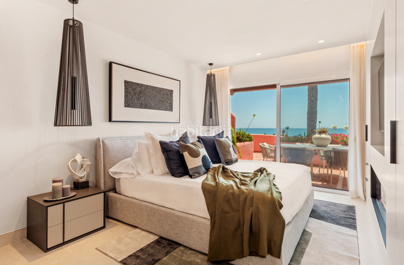 Foto 05ac4ef8-3b01-4f8f-a98d-865d51cb5d6d. Piso precioso apartamento en primera línea de playa en new golden mile, en Estepona