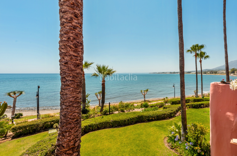 Foto 6073506c-e979-4f26-9c2b-7d73d2dd1236. Piso precioso apartamento en primera línea de playa en new golden mile, en Estepona