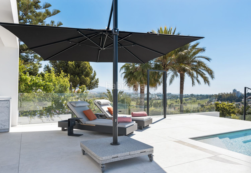 Foto 23e08e29-91b8-48b9-a0de-902fc4de12d6. Chalet impresionante villa en venta en paraiso alto benahavis en Estepona