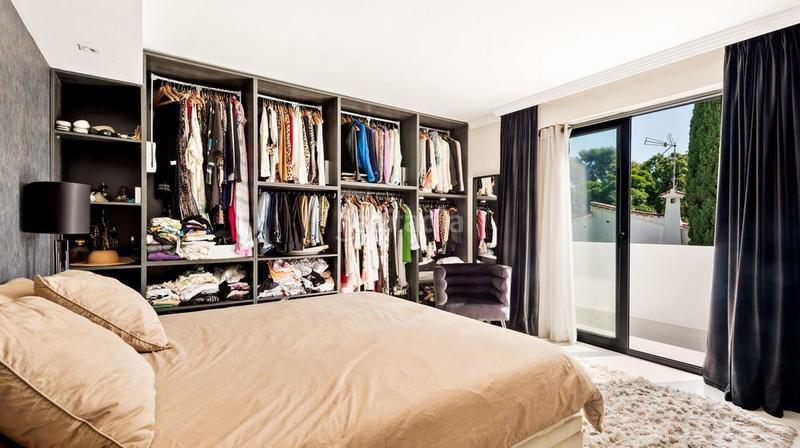 Foto 531225b0-3677-4835-a258-90561f2c4e74. Xalet amb xemeneia piscina a Aloha Marbella